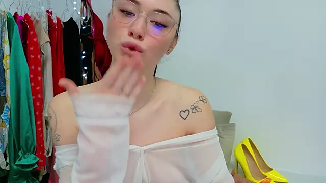 Ivanna  Rose online show from 03/28/26, 05:40