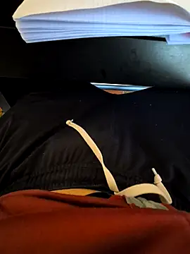 Snapshot of thedoctor977 chatting on 03/03/26, 09:15 thedoctor977 online show from 03/03/26, 09:15