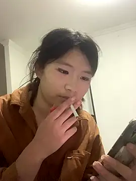 Snapshot of Hui521 chatting on 10/25/25, 01:29 Hui521 online show from 10/25/25, 01:29