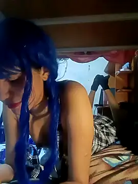 famousfox-69 online show from 03/04/26, 07:47