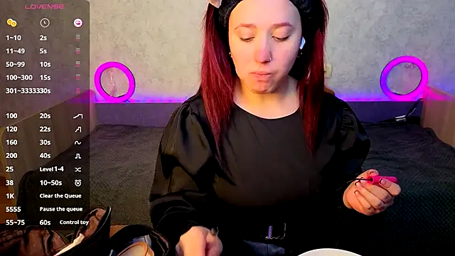 Mini Lady1 online show from 09/12/25, 08:47