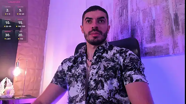 AxelThompson  online show from 09/11/25, 10:48