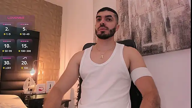 AxelThompson  online show from 09/21/25, 11:45