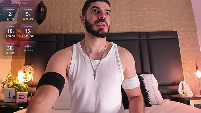 AxelThompson  online show from 10/18/25, 12:39