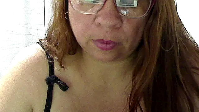 luciana69hot online show from 05/11/26, 10:51