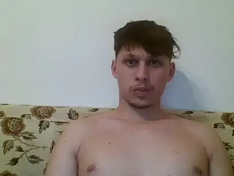 Snapshot of luciferalpha1231 chatting on 10/04/25, 07:01 luciferalpha1231 online show from 10/04/25, 07:01