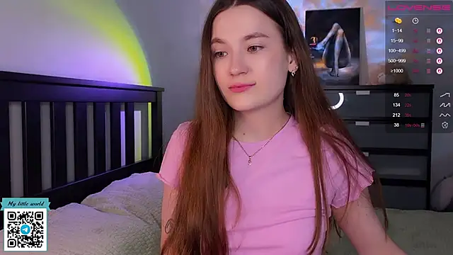 mia here online show from 10/05/25, 08:18