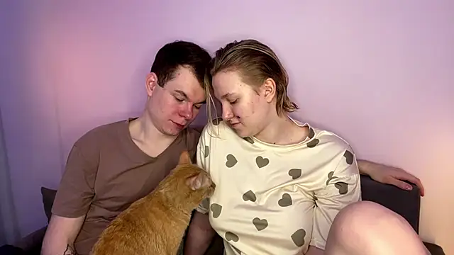 julielourens online show from 02/13/26, 07:37