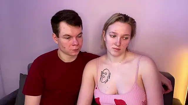 julielourens online show from 02/18/26, 08:10