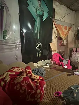 Snapshot of chenyu0308 chatting on 09/14/25, 07:40 chenyu0308 online show from 09/14/25, 07:40