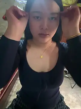 chenyu0308 online show from 02/19/26, 01:56