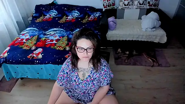 Snapshot of Squirt_Kimm chatting on 11/27/25, 09:44 Squirt Kimm online show from 11/27/25, 09:44