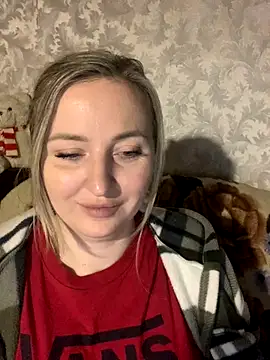 hotsteacher online show from 12/03/25, 01:46