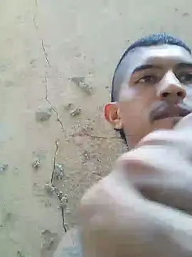 tu flaco rico online show from 10/20/25, 03:23