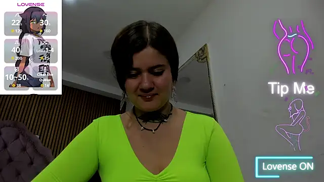 RosalineGrey online show from 10/04/25, 05:27