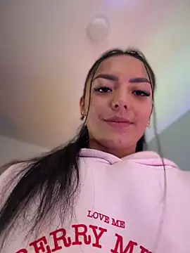 im-isabella online show from 05/14/26, 05:09