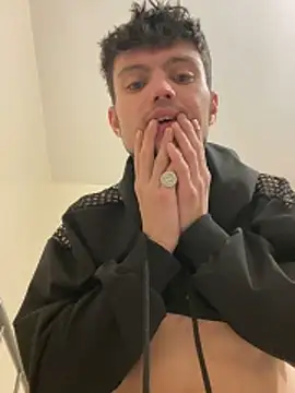 papipablow online show from 12/14/25, 04:29