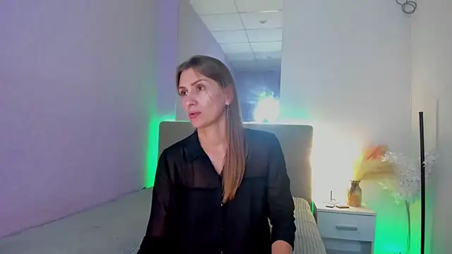 ChristyBrook online show from 09/11/25, 08:09