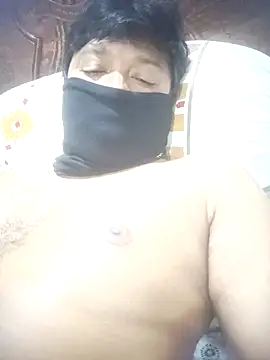 Snapshot of rockyu845 chatting on 03/26/26, 08:03 rockyu845 online show from 03/26/26, 08:03