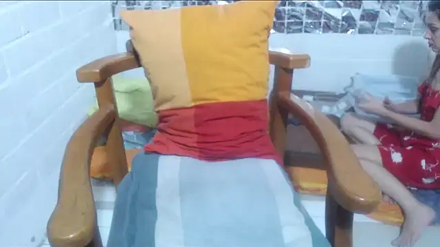 rose-crystal online show from 02/05/26, 12:37