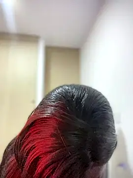 Alexia 24 online show from 11/18/25, 01:11