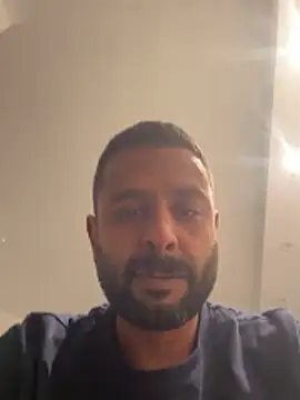 anaahmed30 online show from 12/02/25, 10:49