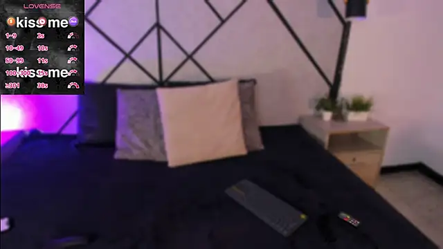 revenmiller  online show from 11/19/25, 10:43