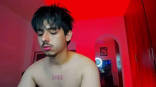 Maximo Miller online show from 07/28/26, 02:57
