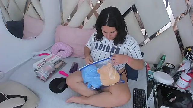 Snapshot of arixht chatting on 09/21/25, 05:20 arixht online show from 09/21/25, 05:20