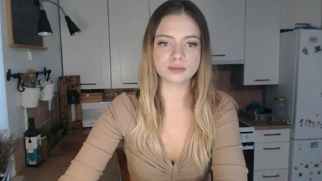 Snapshot of BuffyxLUST chatting on 09/30/25, 07:02 BuffyxLUST online show from 09/30/25, 07:02