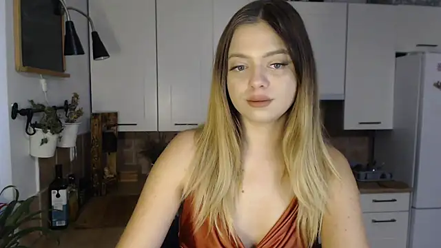 Snapshot of BuffyxLUST chatting on 11/25/25, 08:03 BuffyxLUST online show from 11/25/25, 08:03