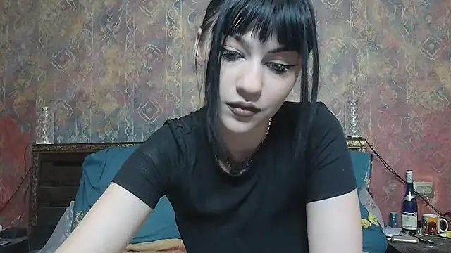 Susie su online show from 11/22/25, 01:21