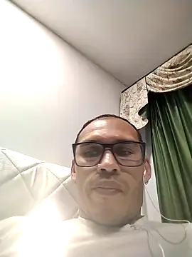 DOBLEWYOSK69G online show from 02/28/26, 11:28