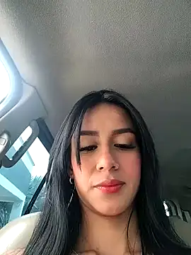 Juliana Xander online show from 10/11/25, 02:48