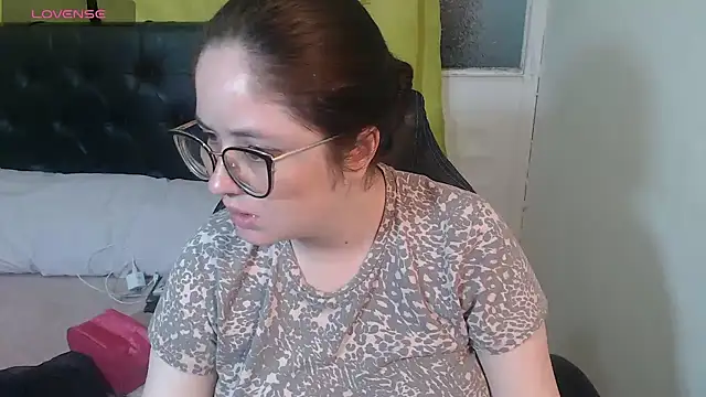 KrystalAdams online show from 04/11/26, 01:48