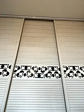 Ninazhang online show from 11/16/25, 01:44