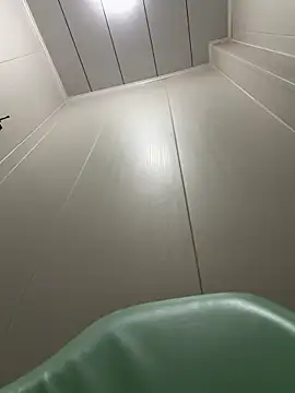 Ninazhang online show from 04/23/26, 01:18