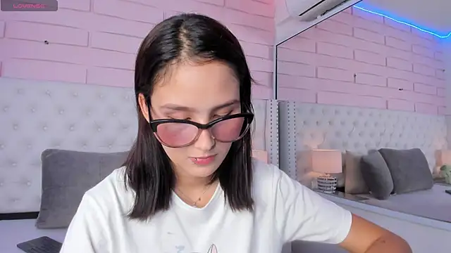 abby-joule online show from 11/12/25, 03:34