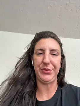 sweetsirenn online show from 02/05/26, 04:11