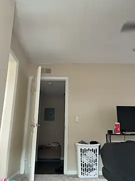 sweetsirenn online show from 04/17/26, 01:36