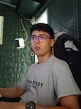 jacobs shelby online show from 10/21/25, 02:07