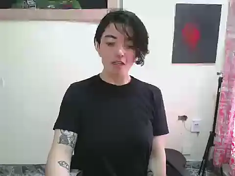 Snapshot of Came-II chatting on 06/18/26, 01:59 Came-II online show from 06/18/26, 01:59