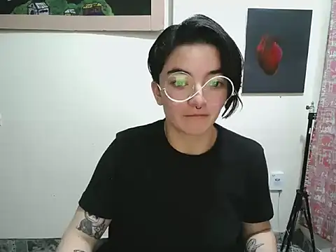 Snapshot of Came-II chatting on 06/19/26, 03:22 Came-II online show from 06/19/26, 03:22