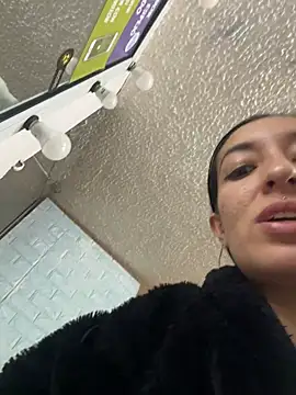 SALOME KORLAND online show from 11/20/25, 03:12