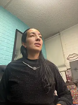 SALOME KORLAND online show from 11/26/25, 12:28