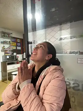 SALOME KORLAND online show from 04/23/26, 01:57