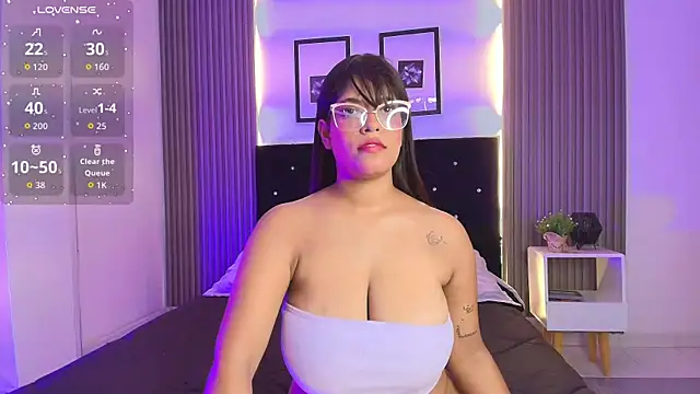 ashlycarteer online show from 10/01/25, 06:58