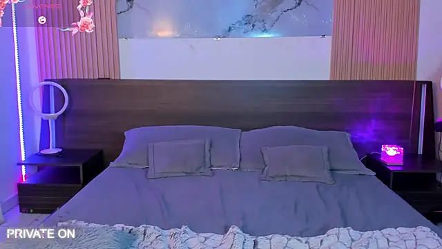 samanthaa moon online show from 10/23/25, 11:14