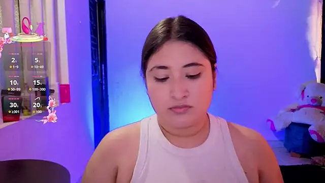 Snapshot of Gaby__Howards chatting on 09/17/25, 07:59 Gaby Howards online show from 09/17/25, 07:59