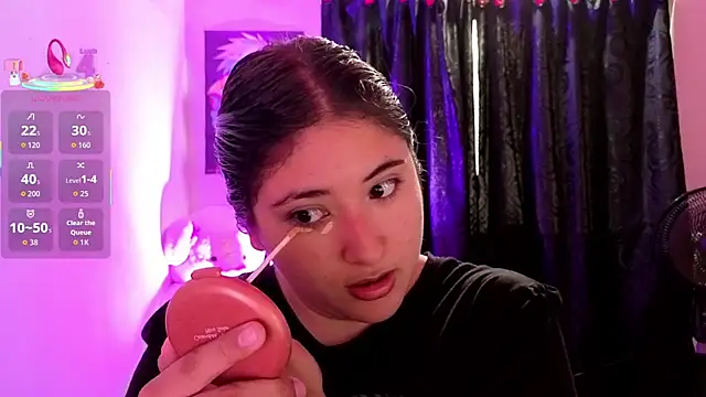 Snapshot of Gaby__Howards chatting on 10/13/25, 07:03 Gaby Howards online show from 10/13/25, 07:03